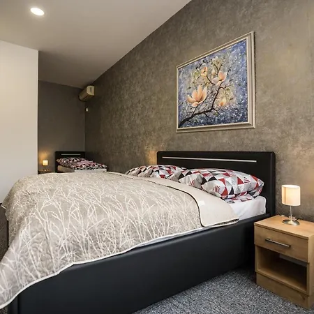 Hotel Somka 2*